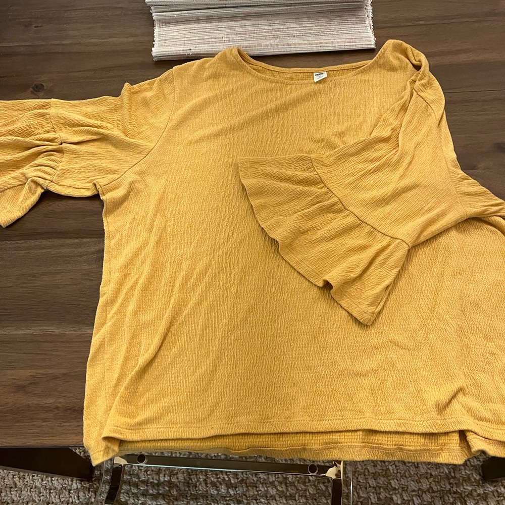Old Navy yellow blouse with 3/4 bell sleeves size XL